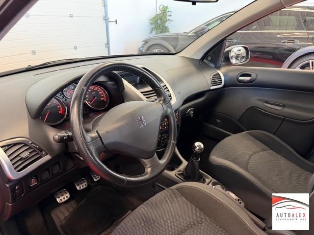 PEUGEOT - 206 Plus 5p 1.1 X-Line NEOPATENTATI