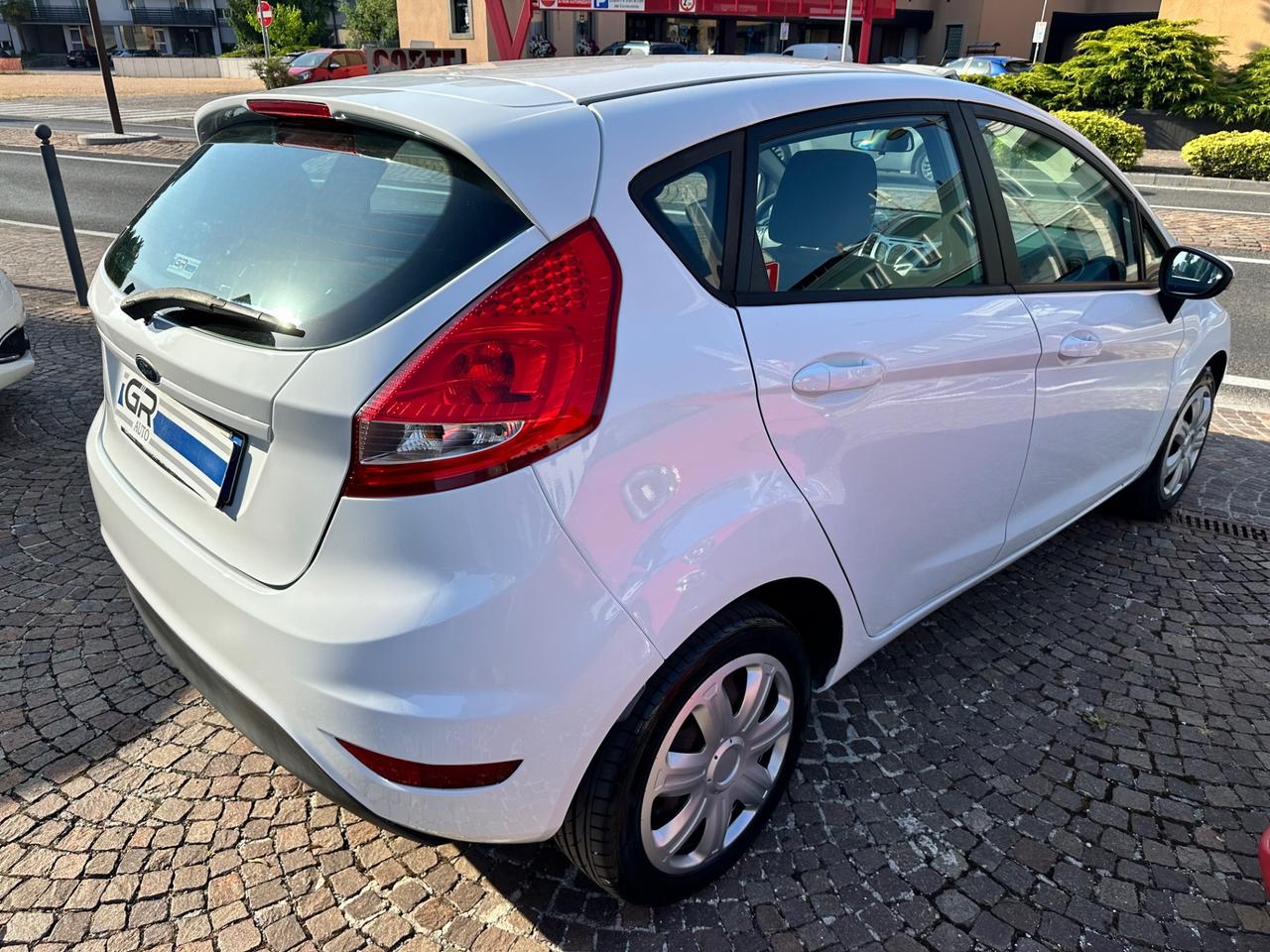 Ford Fiesta 1.2Bz 60CV 5p - Neopatentati