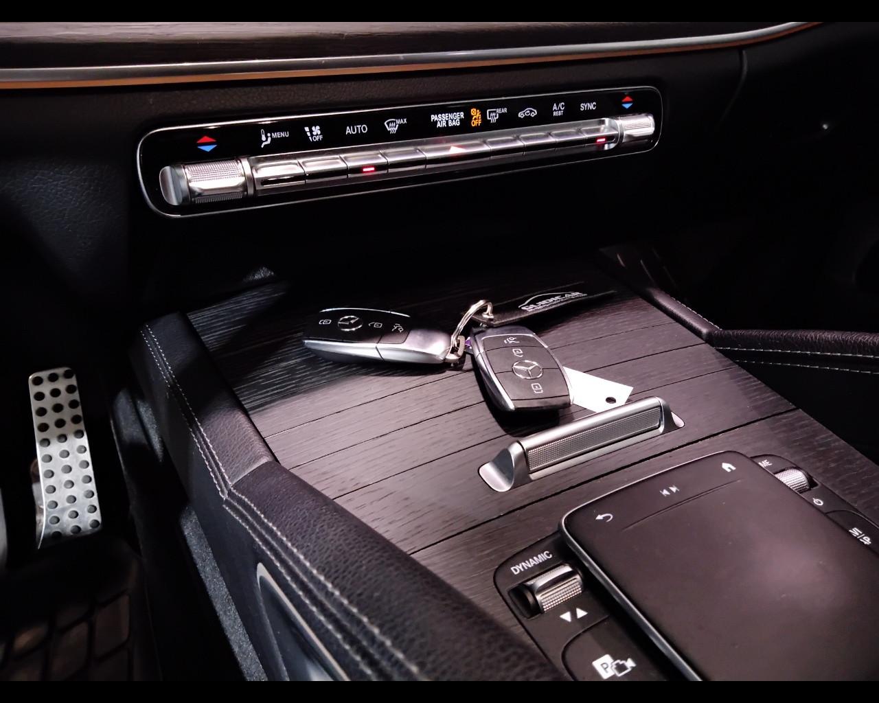 Mercedes-Benz GLE - V167 2019 - GLE 300 d mhev Premium 4matic auto