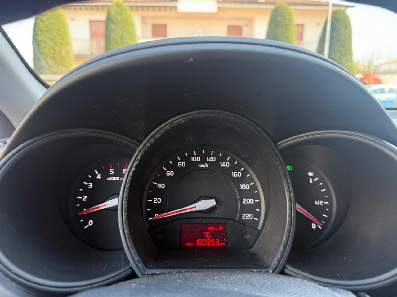 Kia Rio 1.1 CRDi 6 Marce NEOPAT. 2012 UNICO PROP.