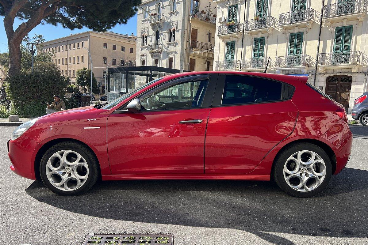 ALFA ROMEO Giulietta 1.6 JTDm-2 105 CV Sprint