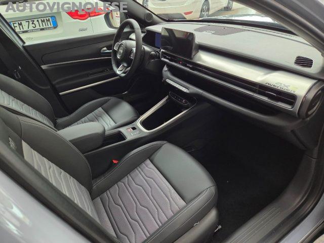 JEEP Avenger 1.2 Turbo 145 CV MHEV 4xe Upland Accessoriato
