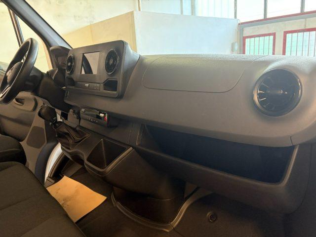MERCEDES-BENZ Sprinter T37/35 416 CDI RWD RG Cabinato