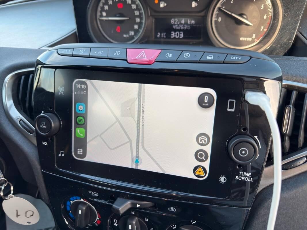 Lancia Ypsilon III 1.0 firefly hybrid Gold s&s 70cv Con CARPLAY