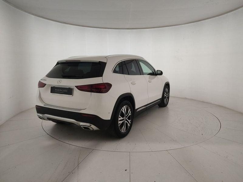 Mercedes-Benz GLA 200 d Progressive Advanced auto