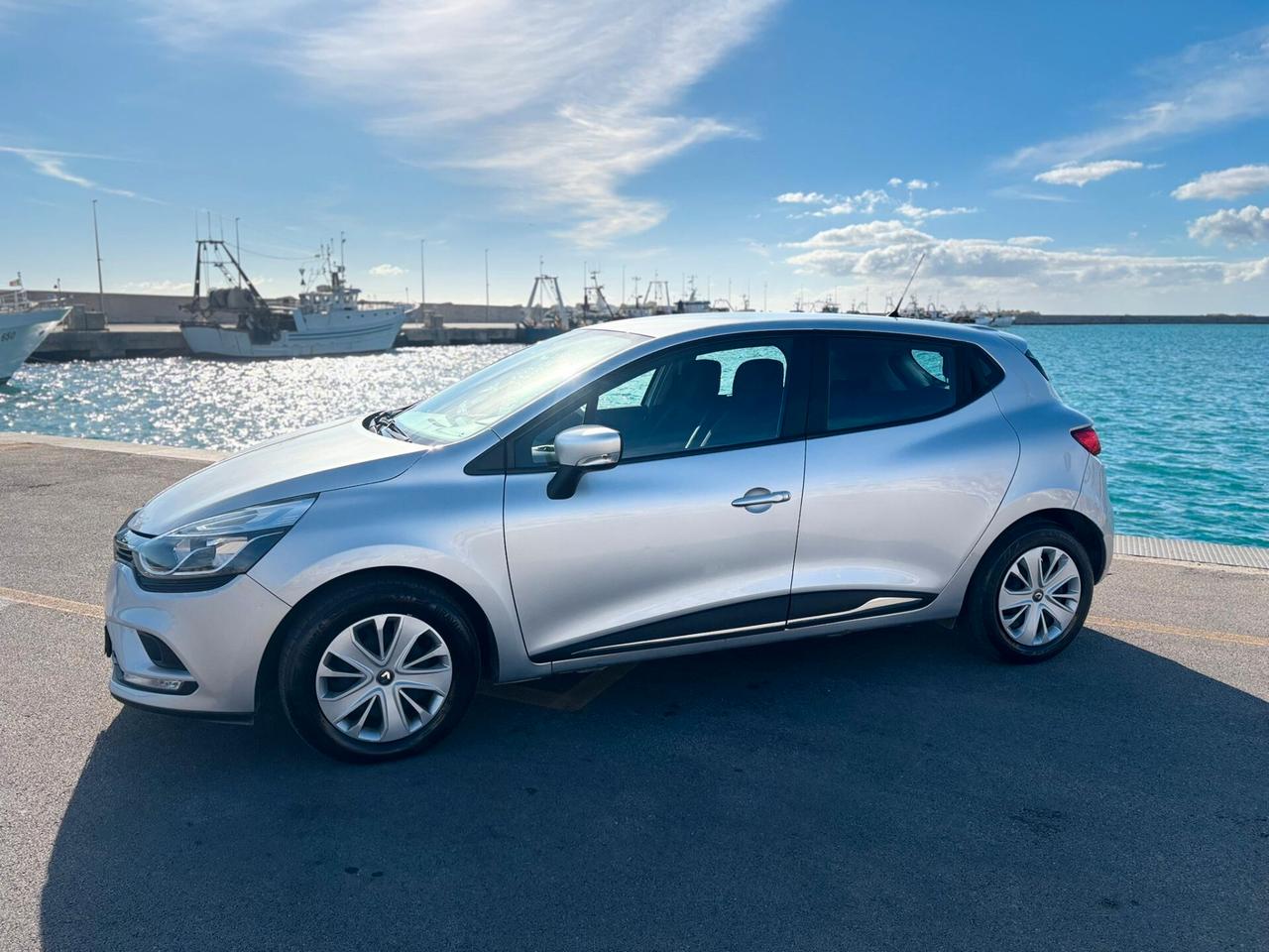 Renault Clio 1.5 dCi 75cv
