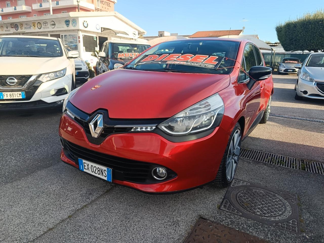 Renault Clio 1.5 dCi 90CV Costume National