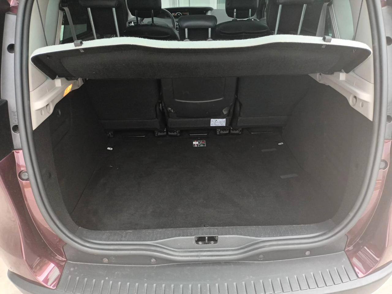 Renault SCENIC XMod 1.5 Energy dCi BOSE 110 CV