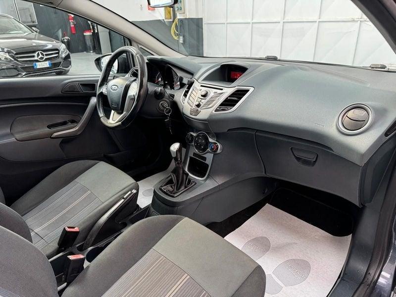 Ford Fiesta Fiesta 3p 1.4 tdci Titanium