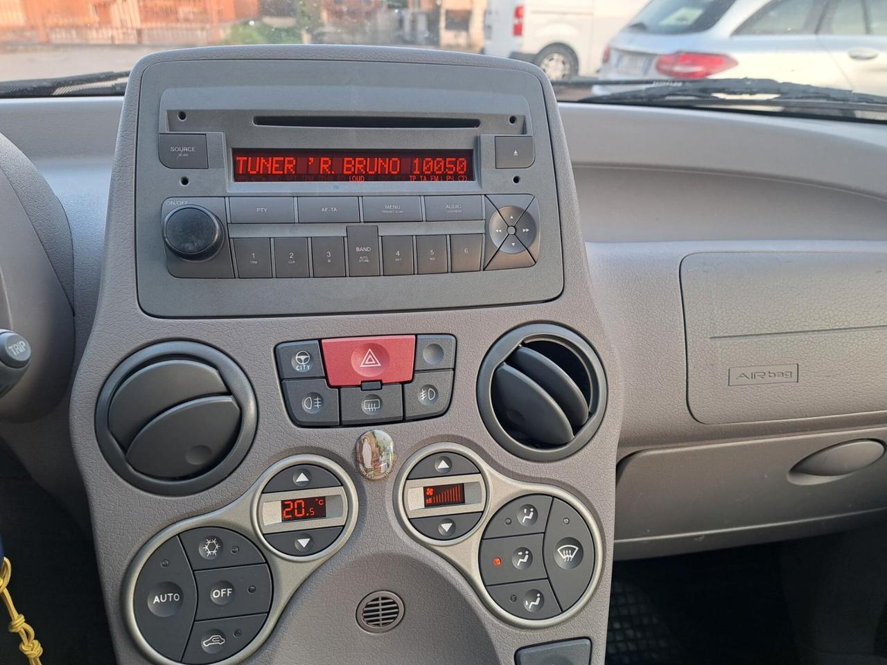 Fiat Panda 1.2 Emotion