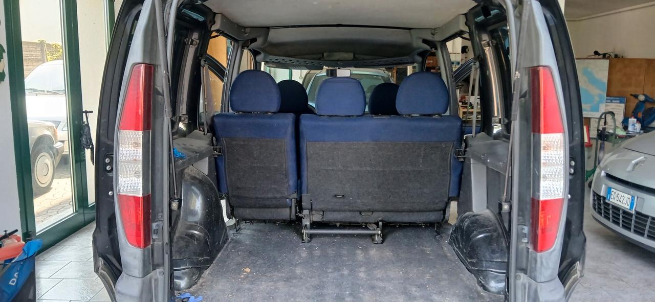 Fiat Doblo 1.3 MJT vettura