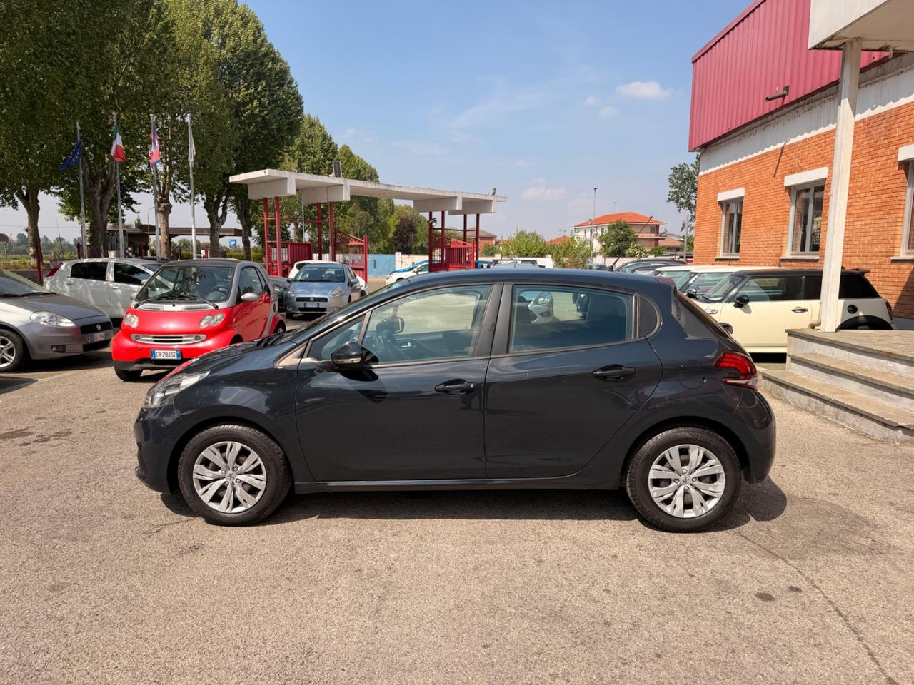 Peugeot 208 PureTech 82 5p. GPL Active