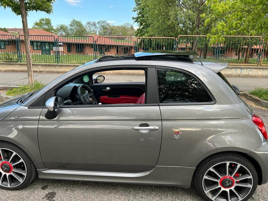 Abarth 595 1.4 Turbo T-Jet 165 CV Turismo