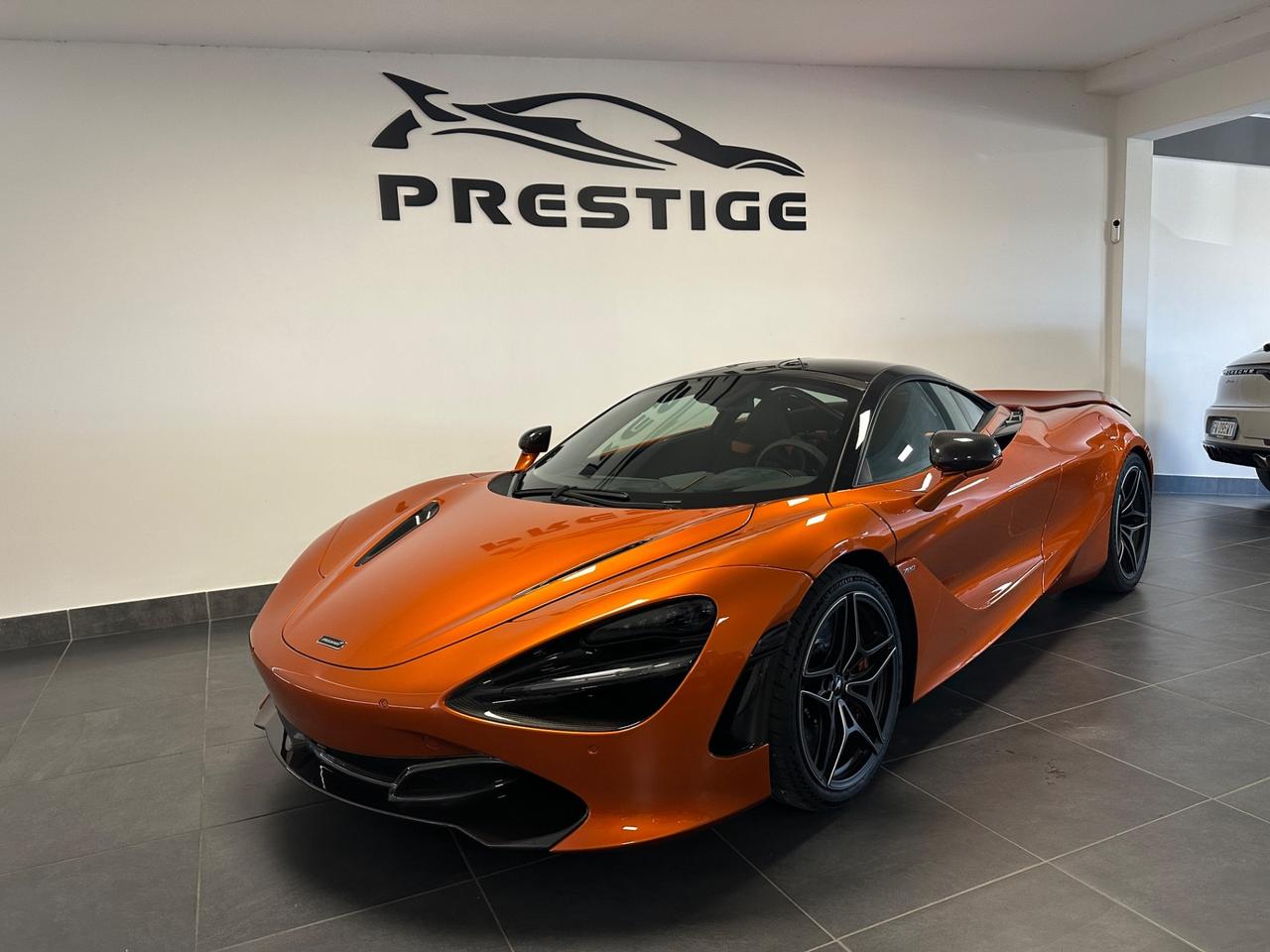 MCLAREN 720 S PERFORMANCE TRACK PACK MSO