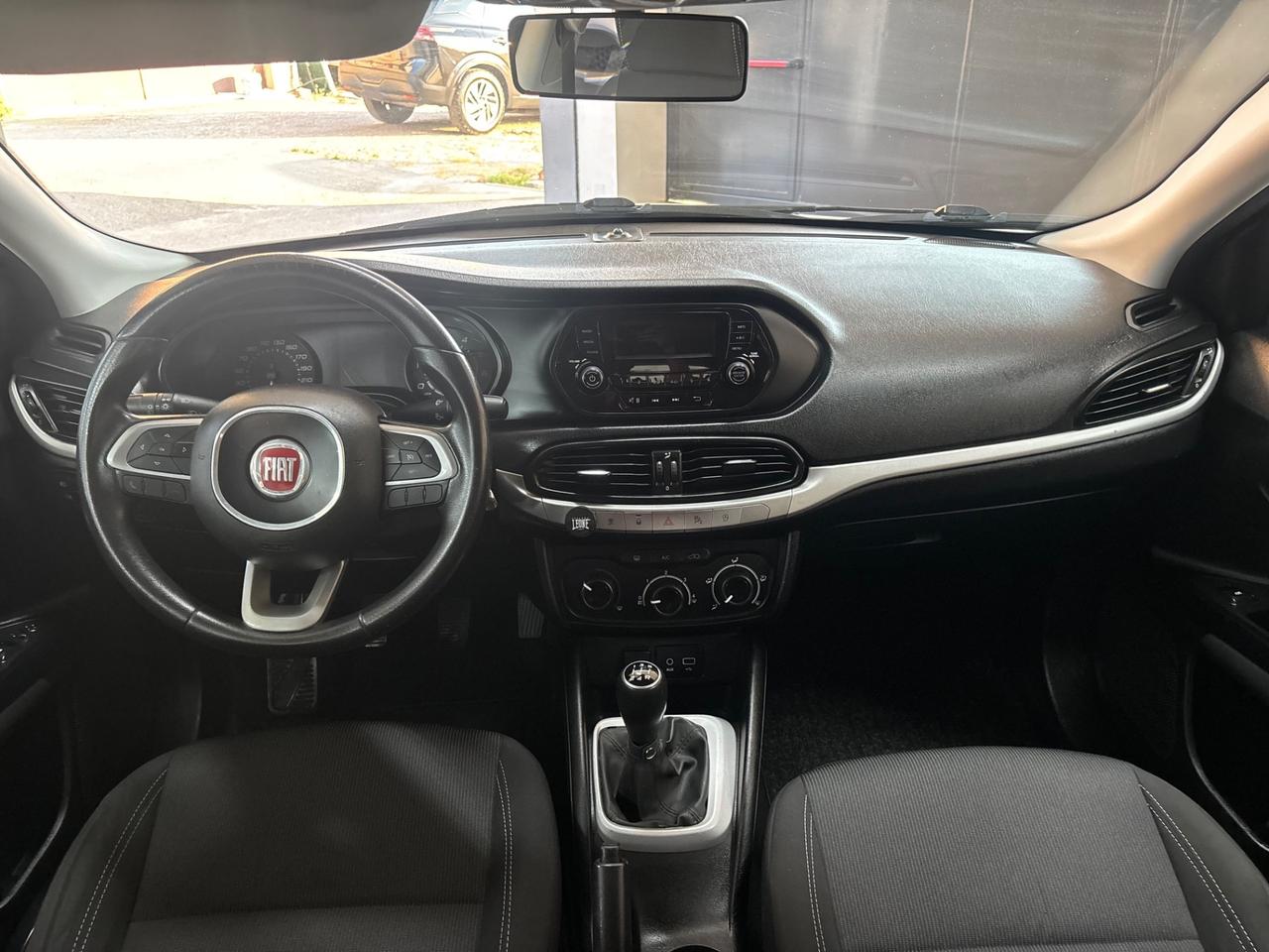 Fiat Tipo 1.3 Mjt S&S 5 porte Easy