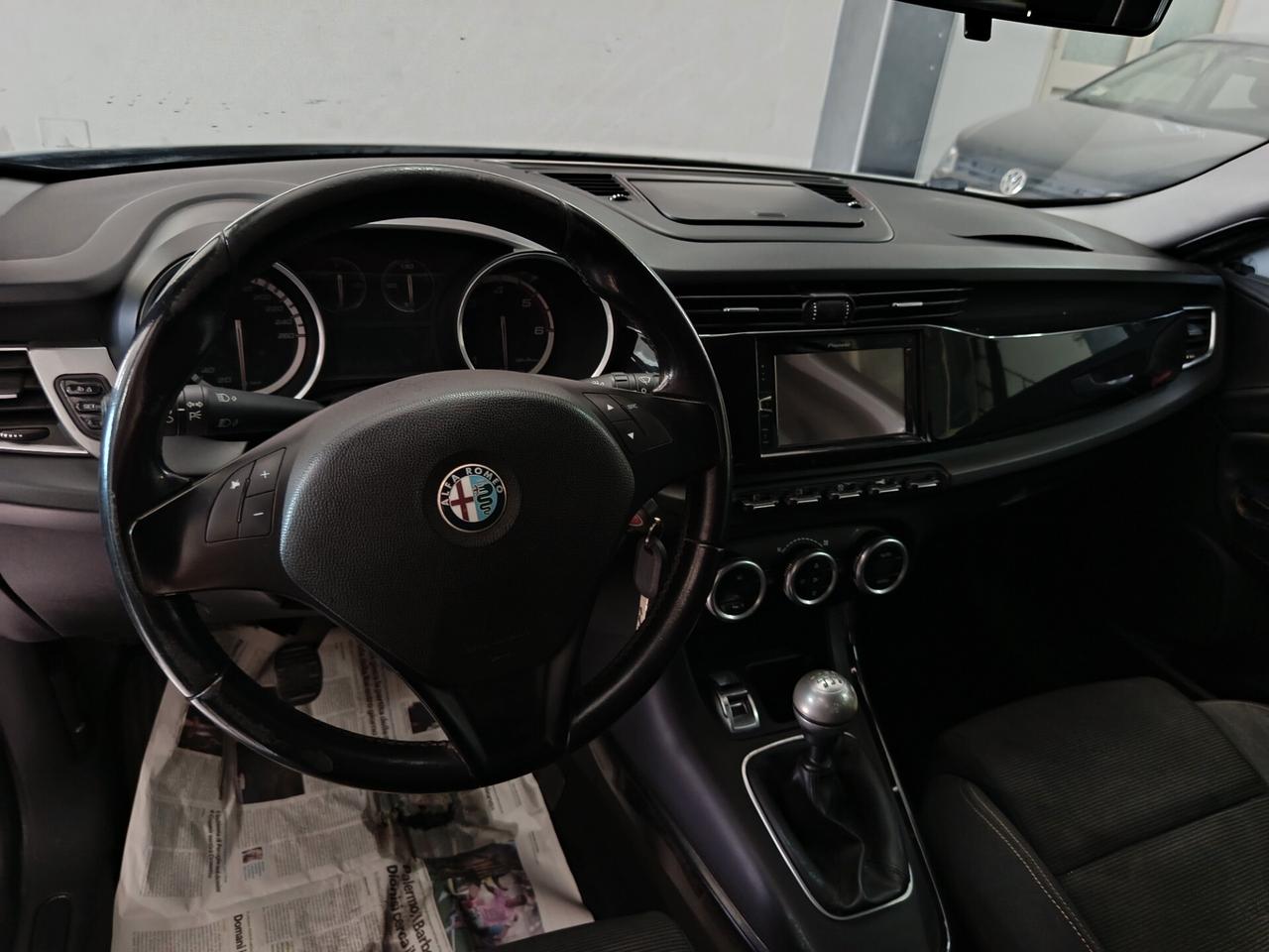 Alfa Romeo Giulietta 1.6 JTDm-2 105 CV Distinctive