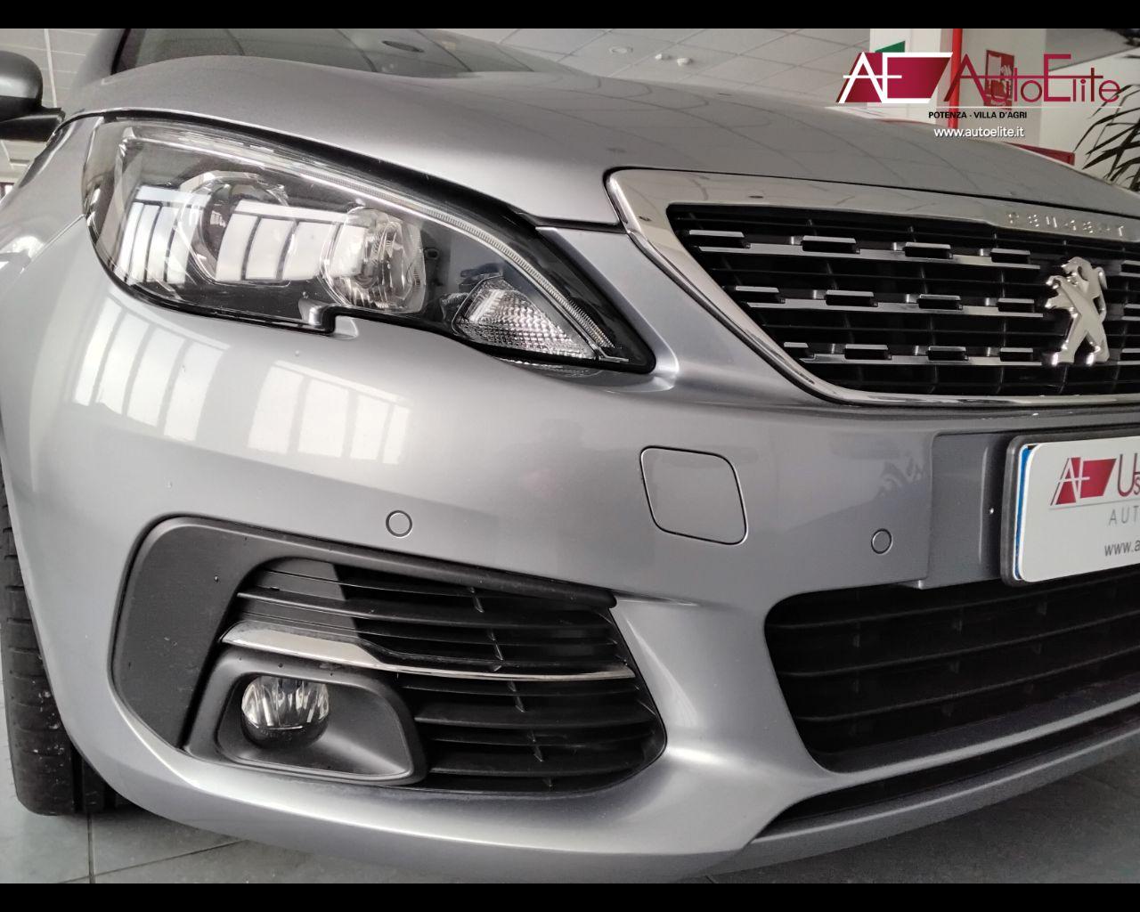 PEUGEOT 308 BlueHDi 130 S&S SW Allure