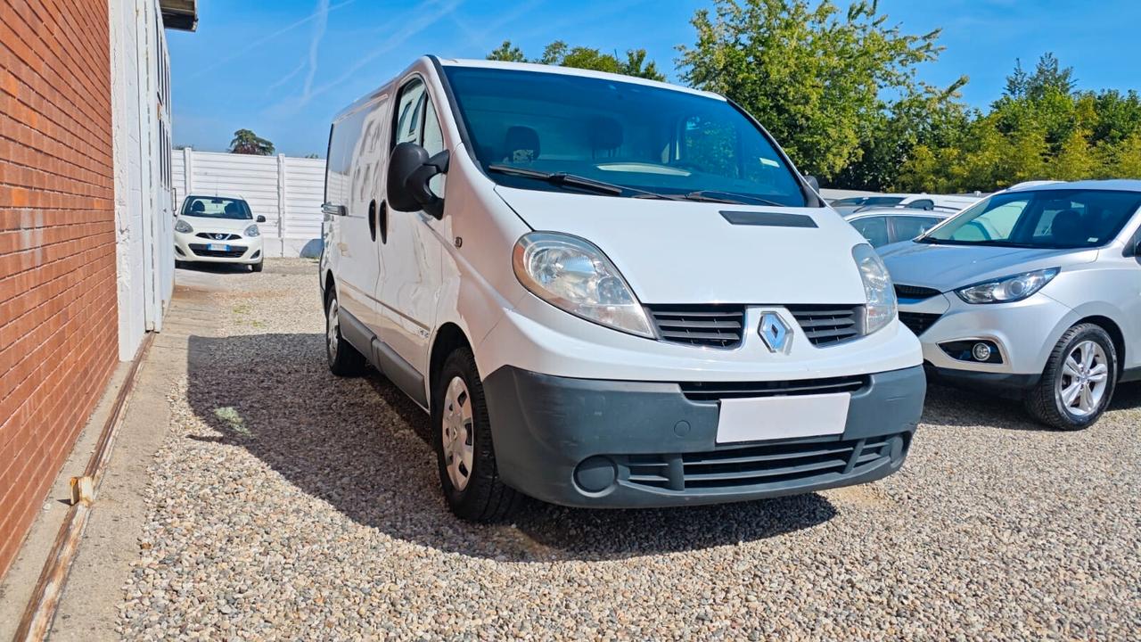 Renault Trafic T27 2.0 dCi/115 PC-TN Furgone DPF L1H1