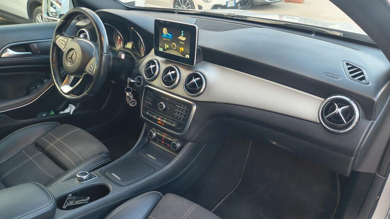 Mercedes-benz GLA 200 d Automatic 4Matic Business