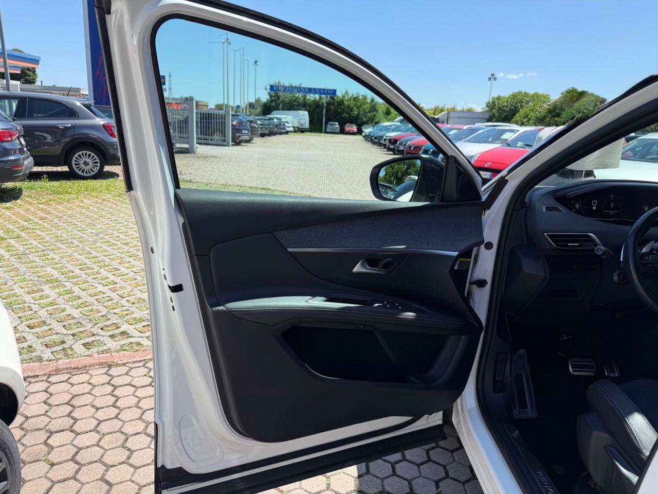 Peugeot 3008 BlueHDi 130 S&S EAT8 GT Line