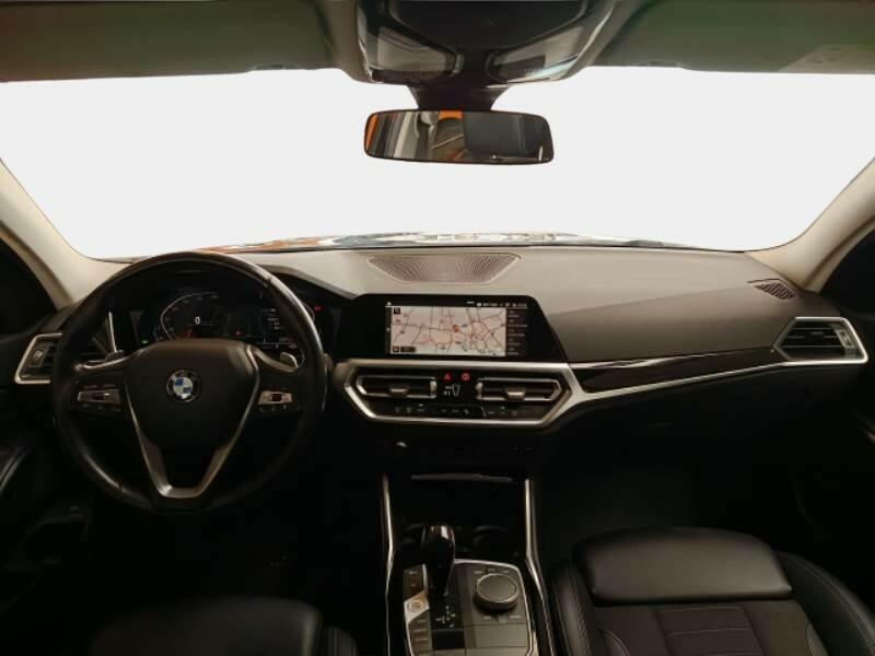 BMW 320 48V TOURING AUTO 5 PORTE STATION WAGON