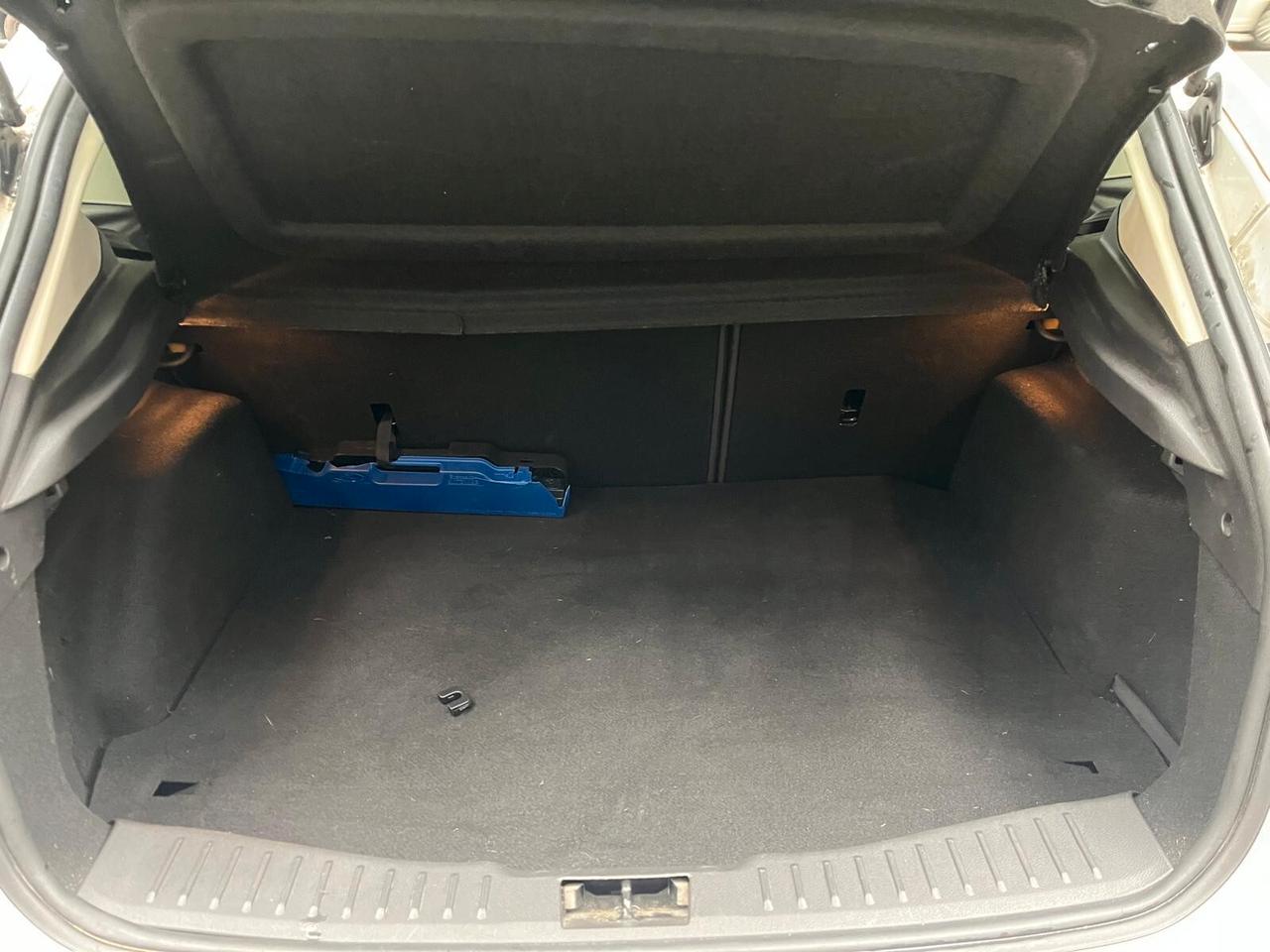 Ford Focus 1.6 120 CV GPL Titanium