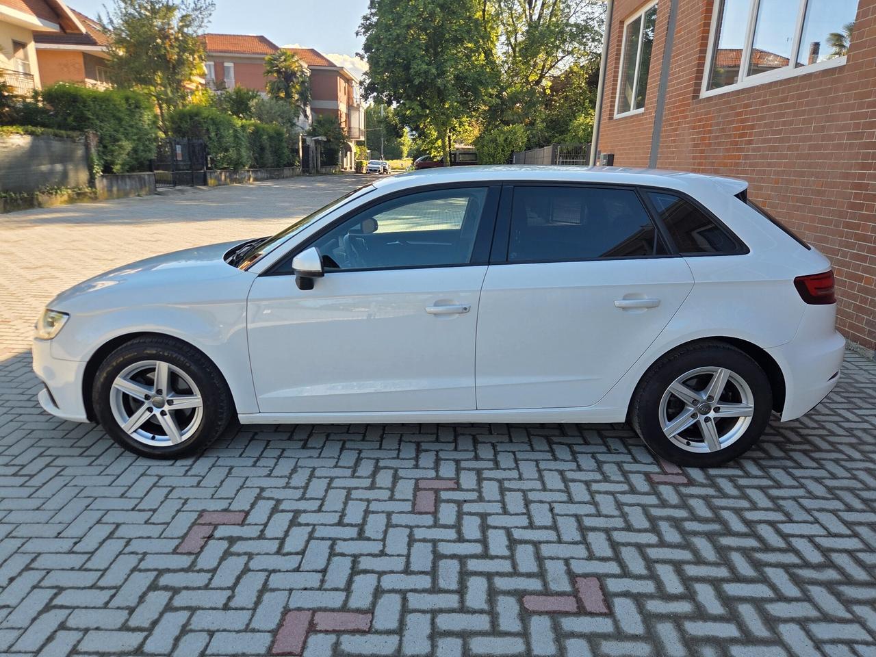Audi A3 SPB 35 TFSI COD S tronic 150cv