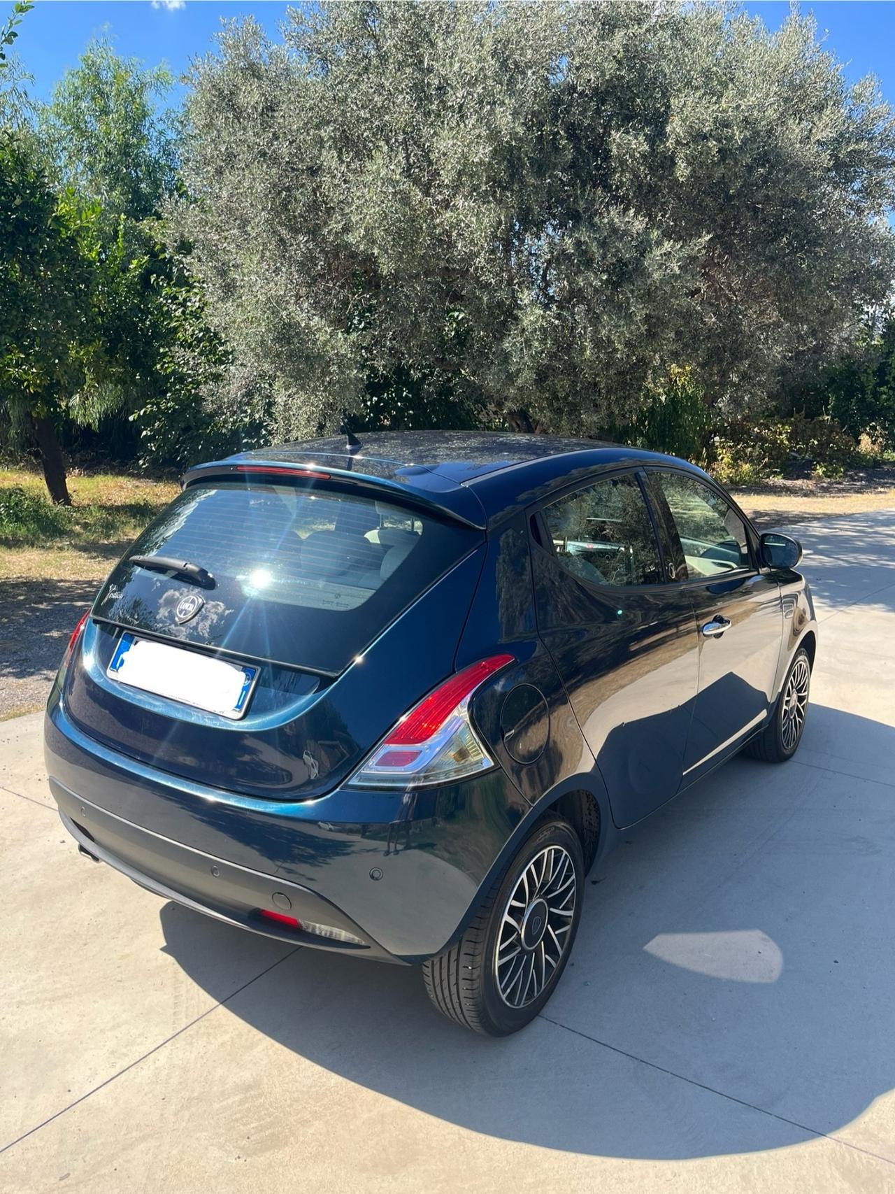 Lancia Ypsilon 1.3 MJT 30th Anniversary EDIZ LIMITATA POCHI KM