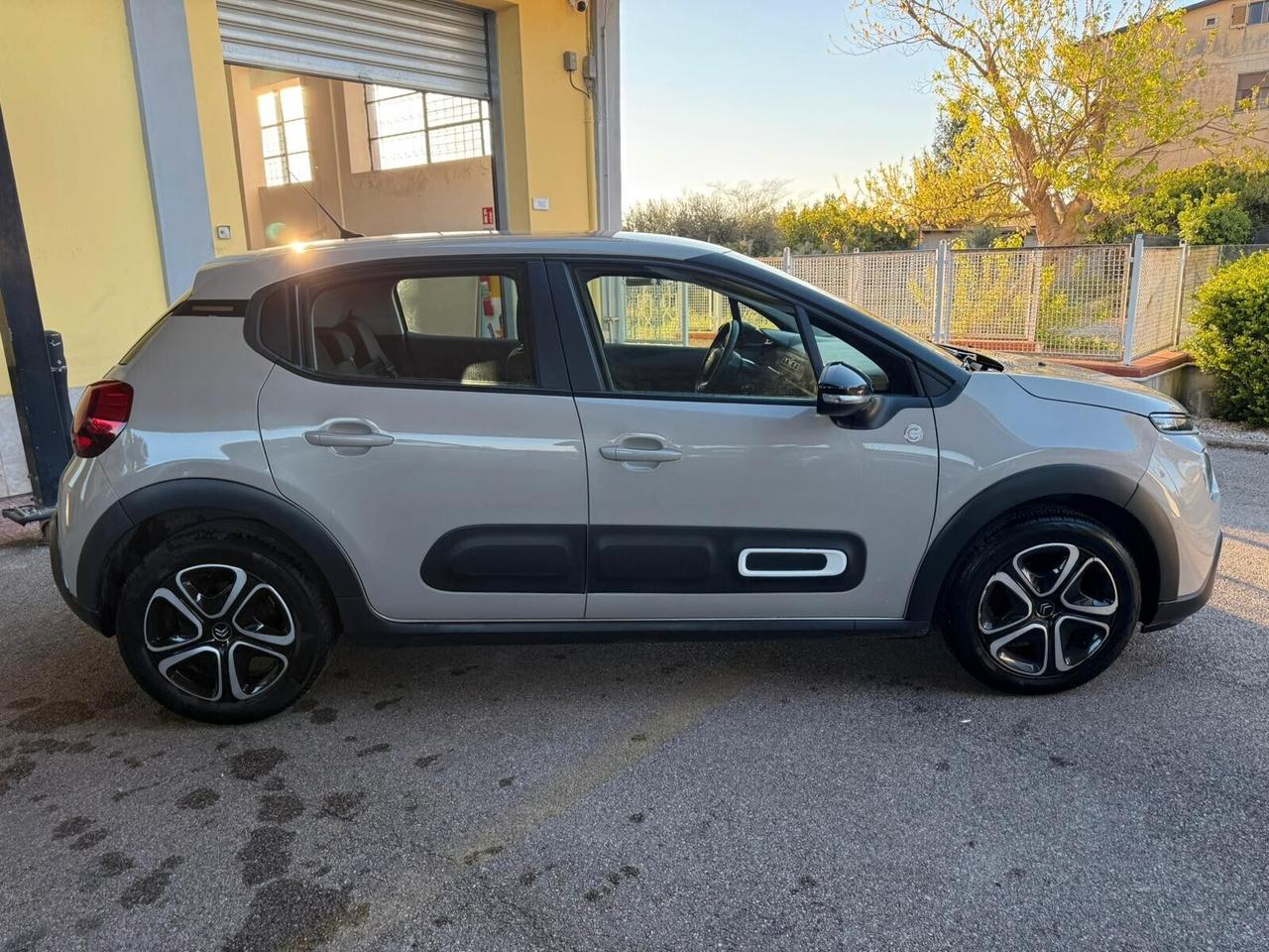Citroen C3 PureTech 83 S&S C-Series