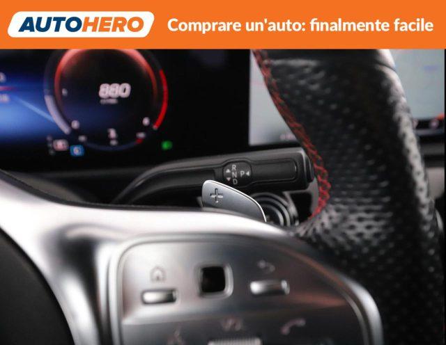 MERCEDES-BENZ A 180 d Automatic Premium