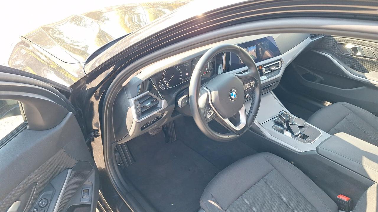 Bmw 320 320d 48V Touring Business Advantage SOLI 70000KM