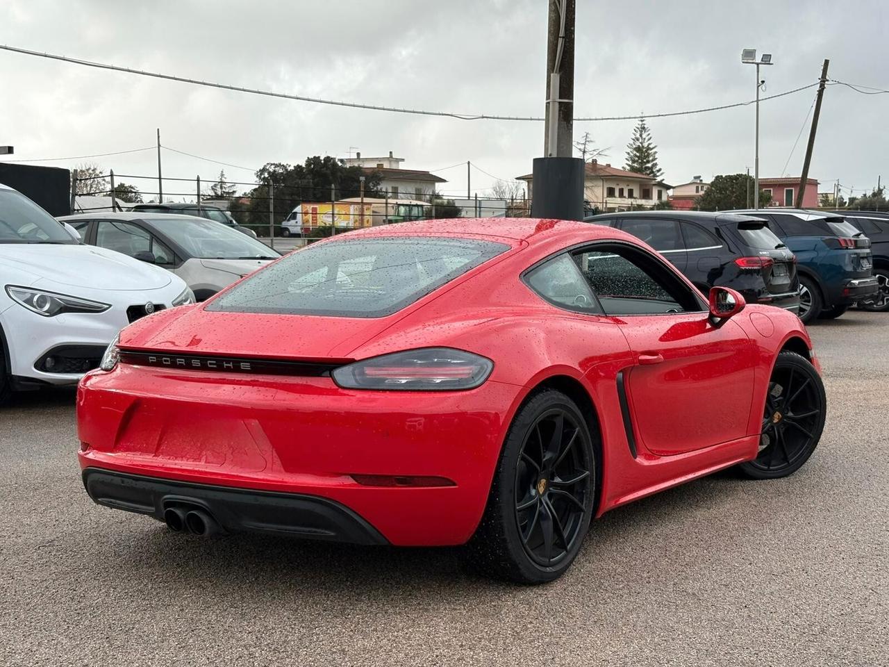 Porsche Cayman 718 2.0 300cv