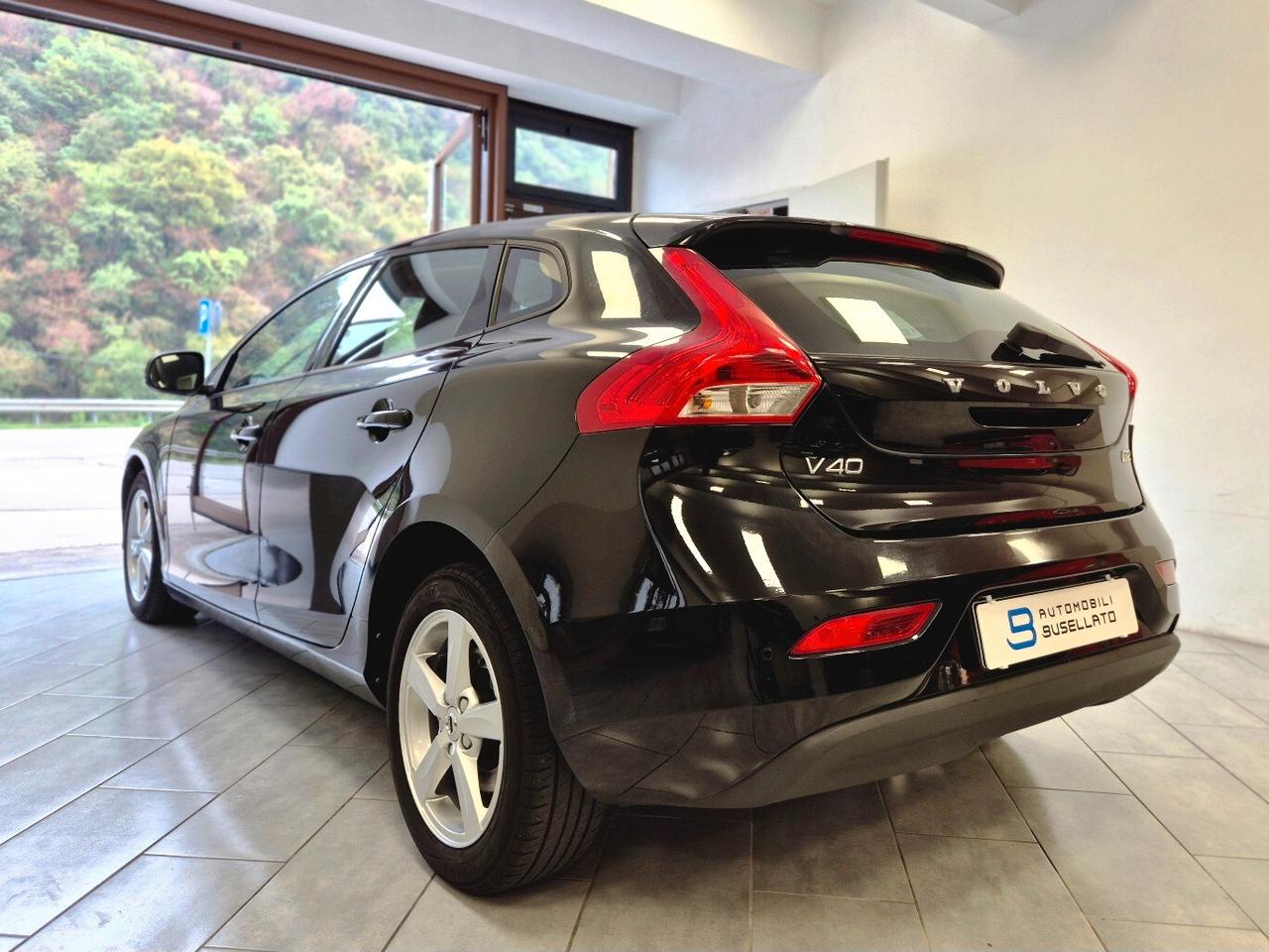 Volvo V40 D2 Business
