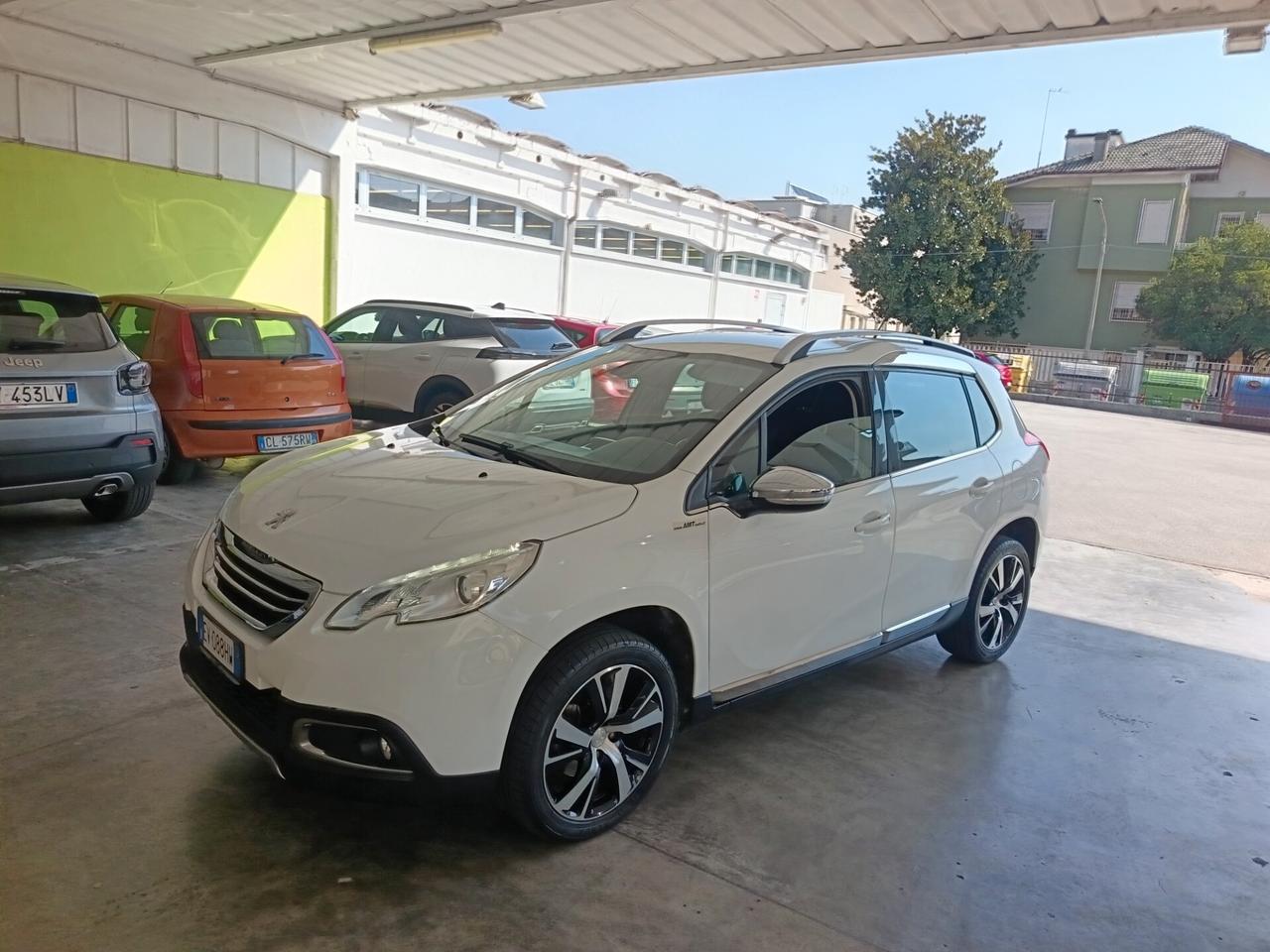 Peugeot 2008 1.6 VTi 120CV Allure