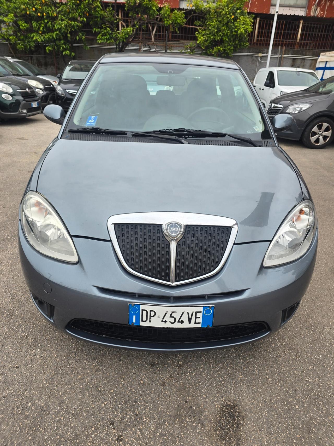 Lancia Ypsilon 1.2 Oro Gpl
