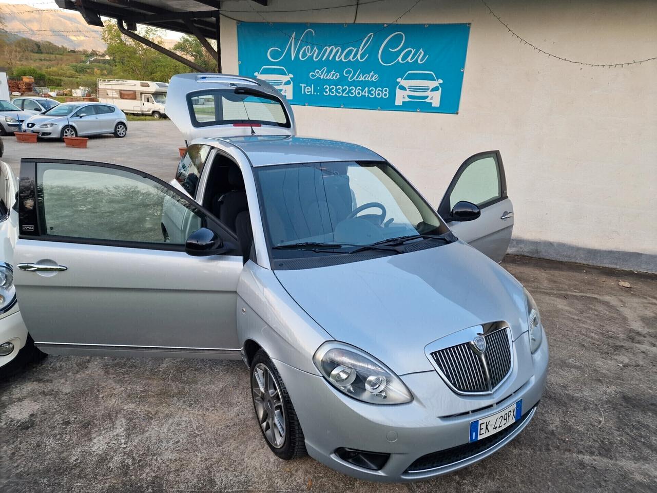 LANCIA YPSILON 1.4 Unyca Ecochic GPL