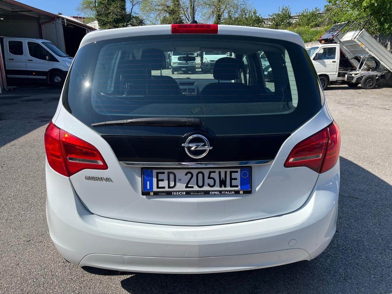 Opel meriva-1.4 benz/100 cv-Full-2011