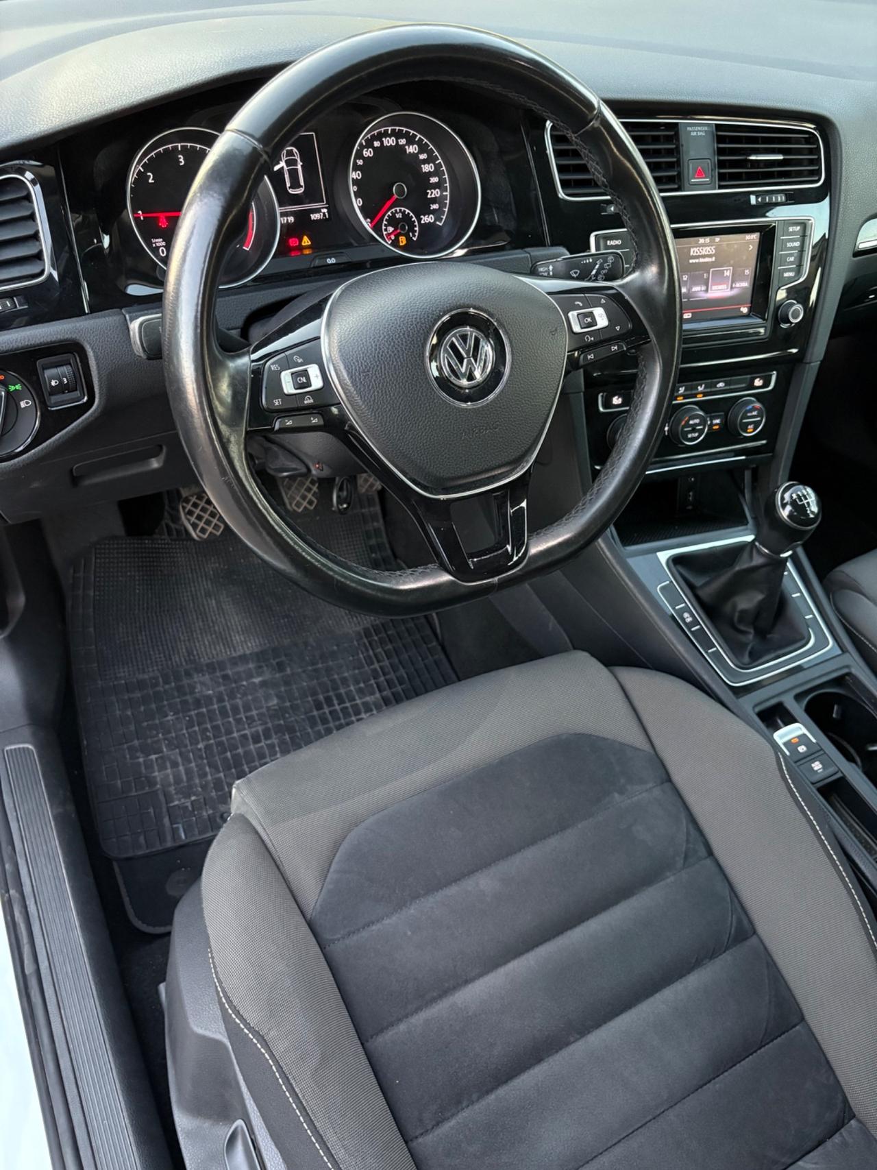 Volkswagen Golf Business 1.6 TDI 5p. 4MOTION Highline BlueMotion Tech.