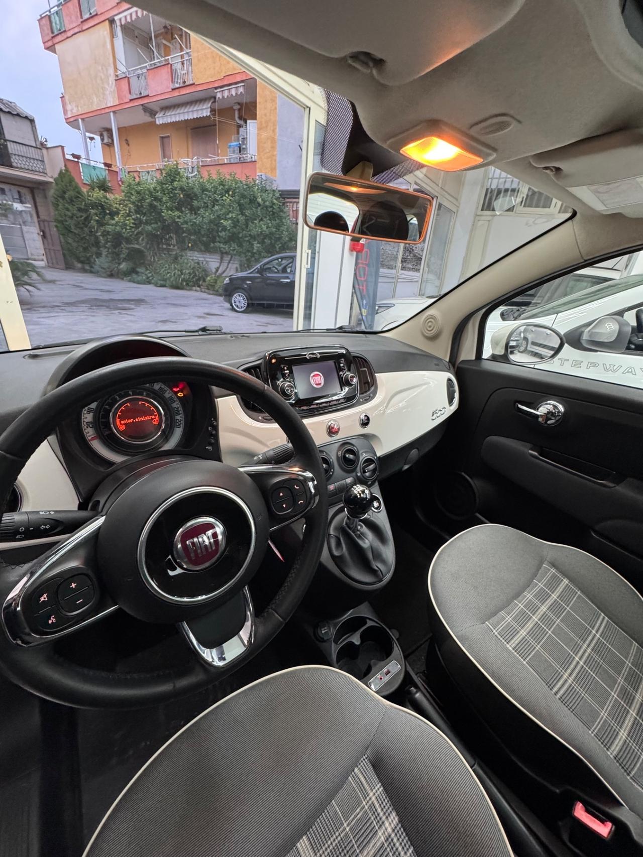 NEW Fiat 500 1.200Lounge