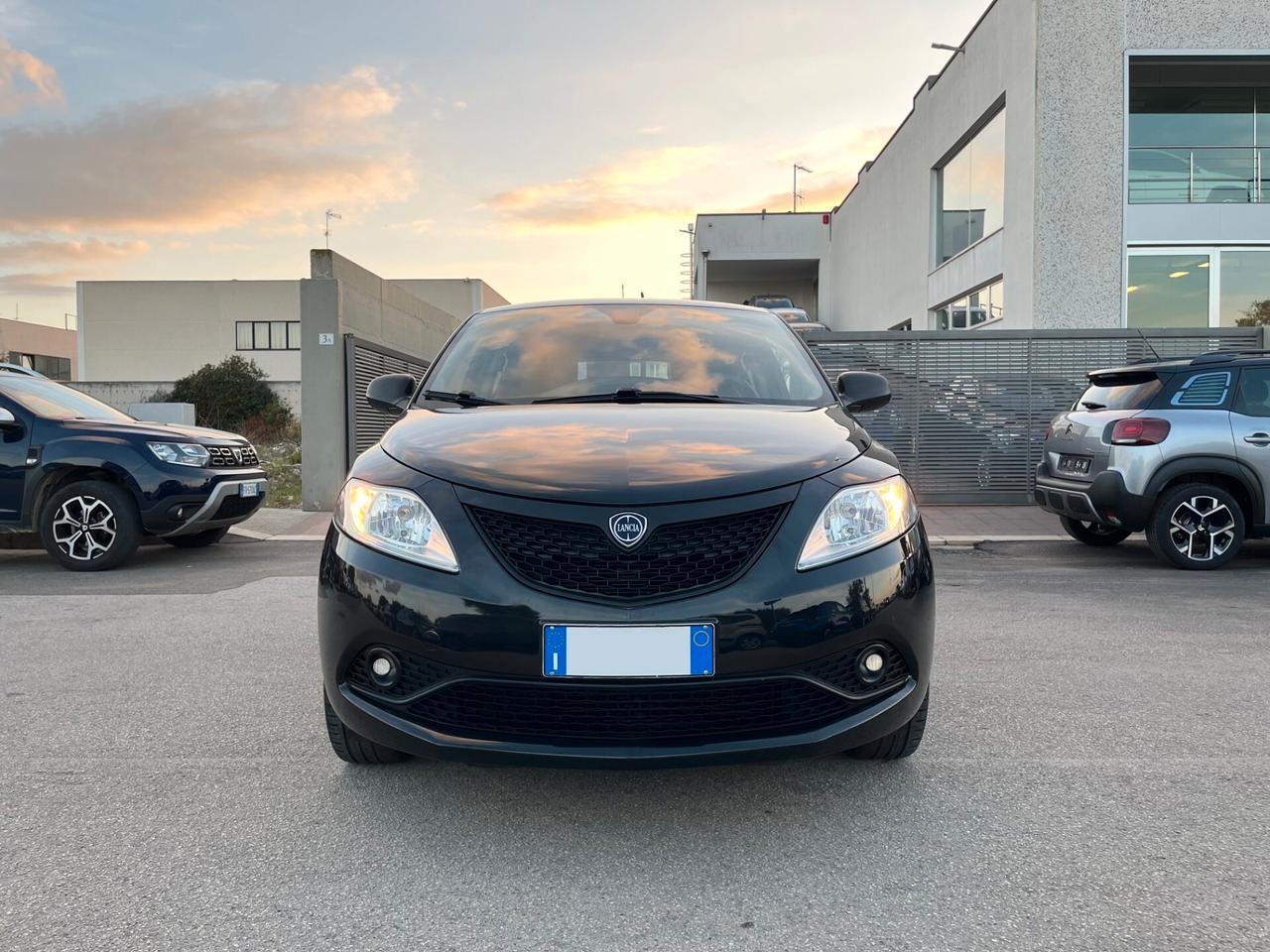 Lancia Ypsilon 1.2 69 CV 5 porte S&S Elefantino Blu