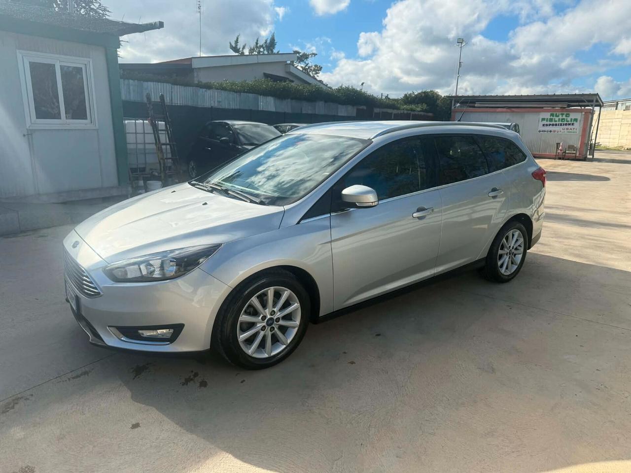 Ford Focus 1.5 TDCi 120 CV SW Titanium 186.000KM
