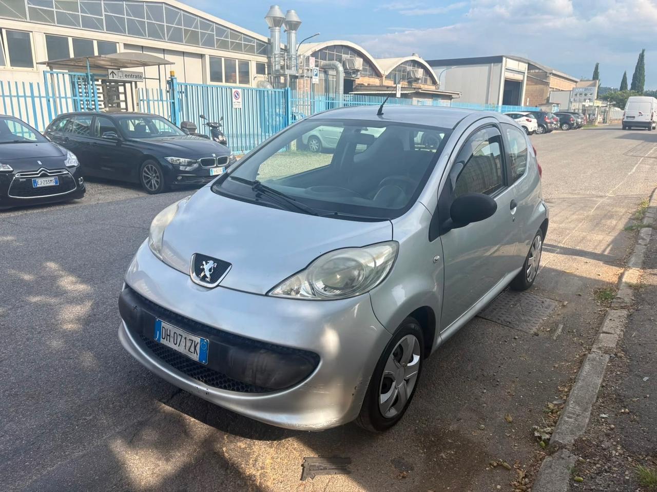 Peugeot 107 1.0 68CV 3p. Desir