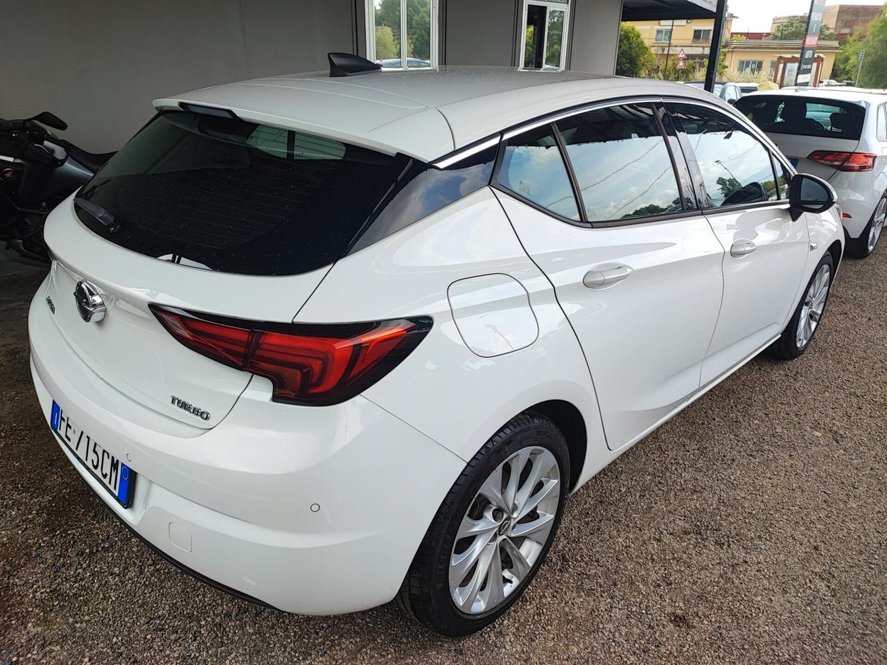 Opel Astra 1.4 Turbo 150CV Start&Stop aut. 5 porte Innovation