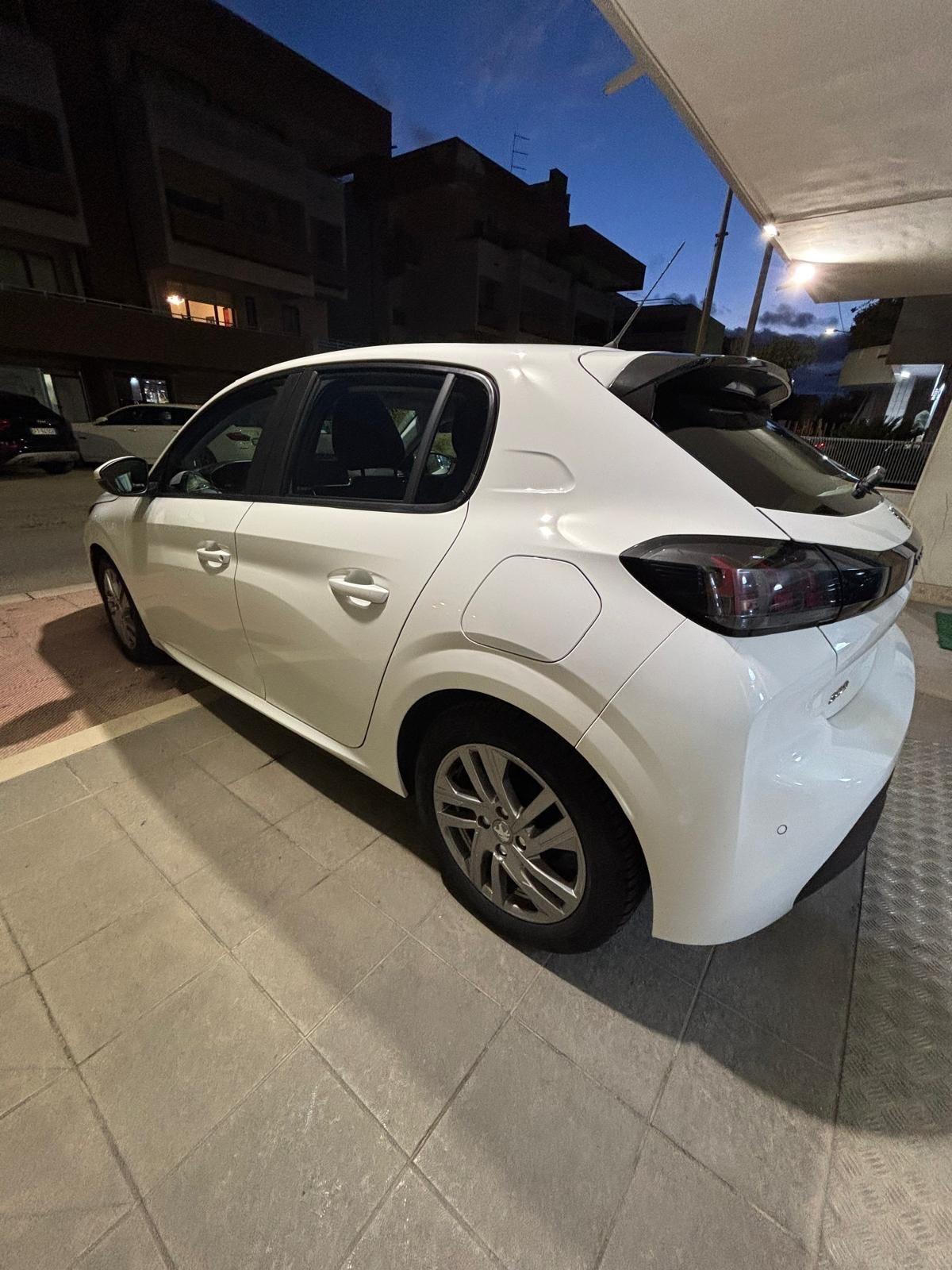 Peugeot 208 PureTech 75 Stop&Start 5 porte Active GPL