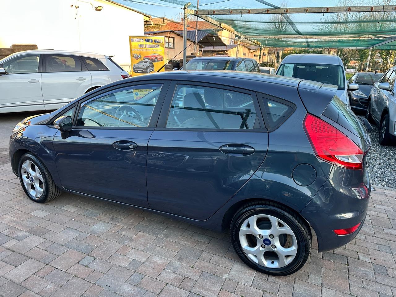 Ford Fiesta 1.2 Benzina ok per neopatentati