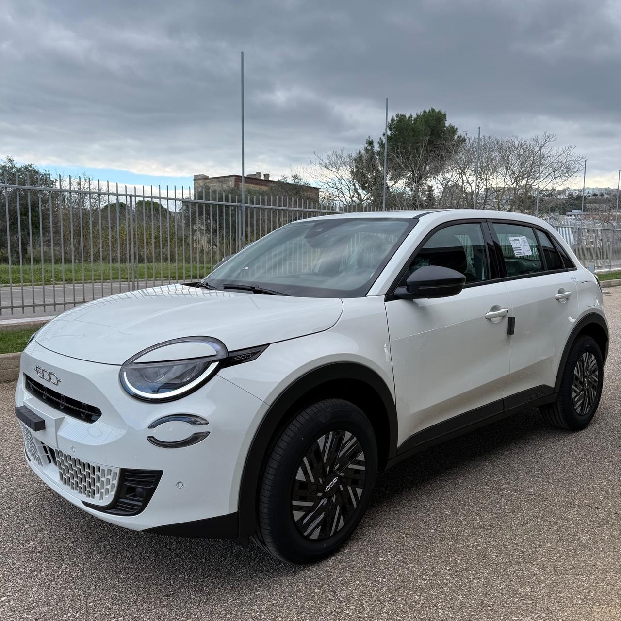 Fiat 600 Hybrid 110 CV DCT MHEV Business