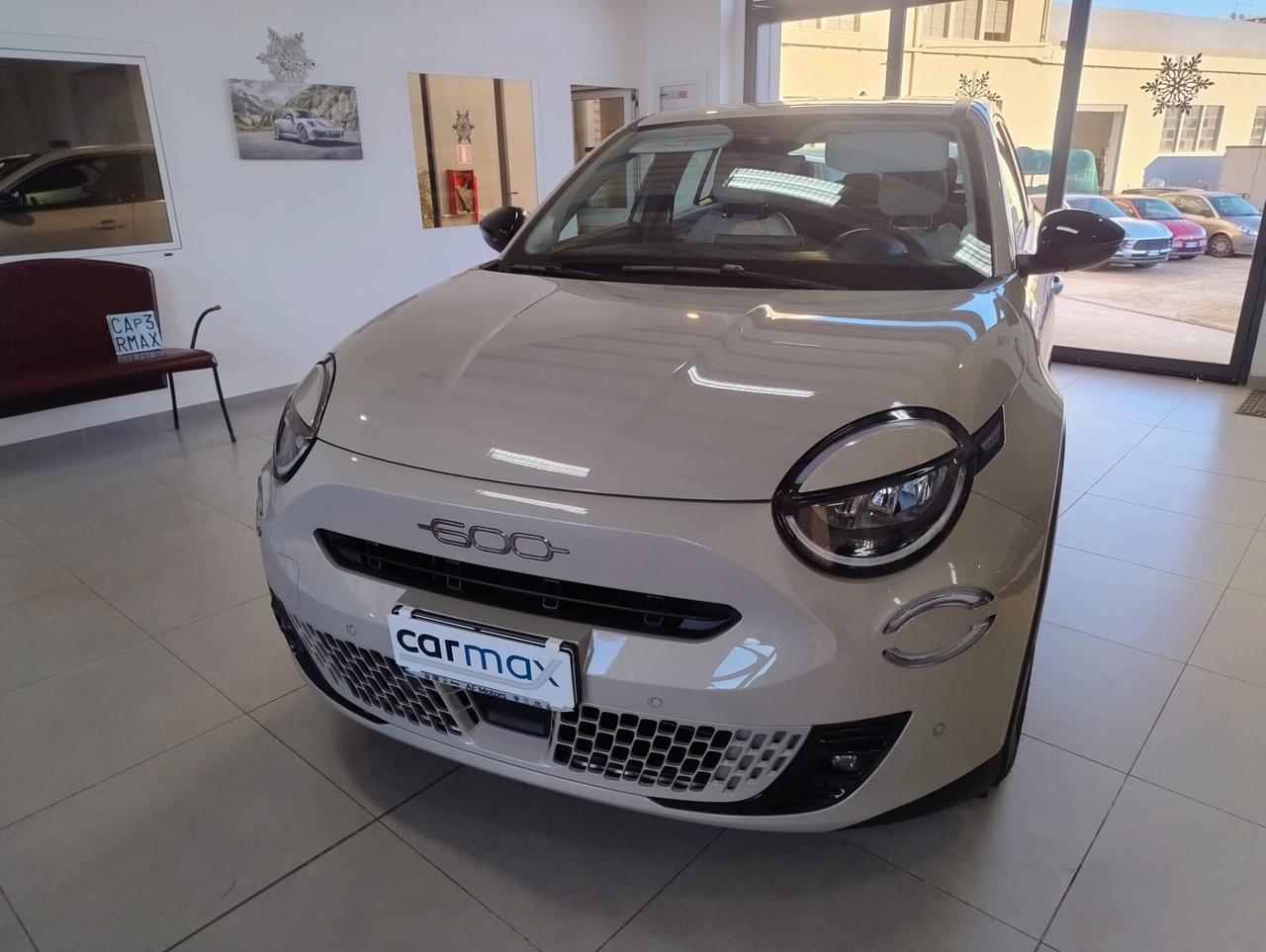 Fiat 600 Hybrid 100 CV DCT MHEV La Prima