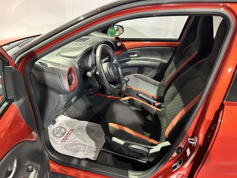 Toyota Aygo X Aygo X 1.0 VVT-i 72 CV 5 porte Trend