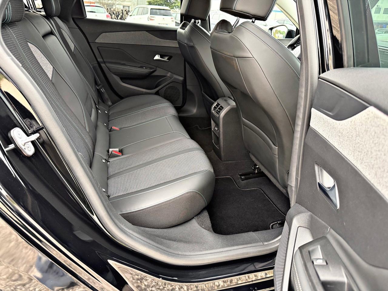 Peugeot 308 BlueHDi 130 S&S EAT8 SW Allure Pack