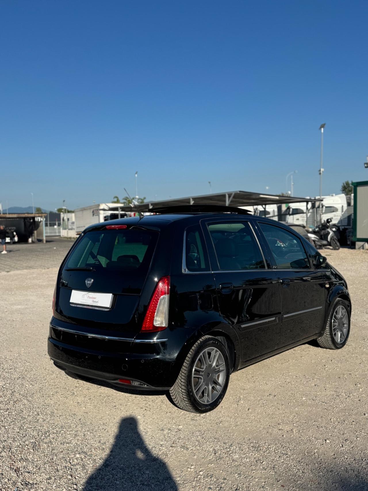 Lancia MUSA 1.4 16V Poltrona Frau